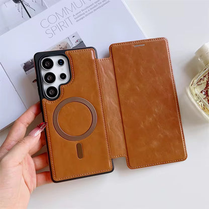 Luxuriöse iPhone-Hülle aus Leder mit Magnetverschluss und MagSafe-Kompatibilität – Eleganz, Schutz und ultimativer Komfort