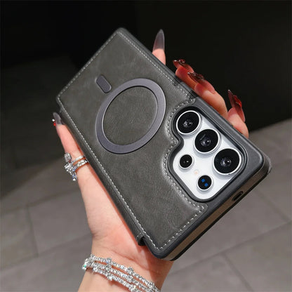 Luxuriöse iPhone-Hülle aus Leder mit Magnetverschluss und MagSafe-Kompatibilität – Eleganz, Schutz und ultimativer Komfort